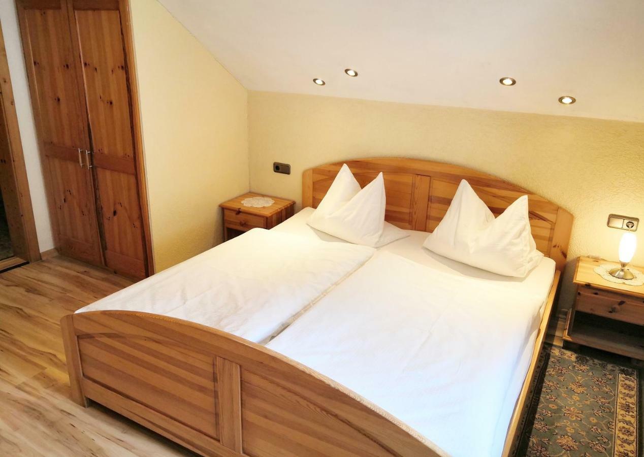 Bed and Breakfast Haus Marienheim Heiligenblut Esterno foto